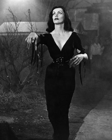 Plan 9 From Outer Space 1959 Vampira