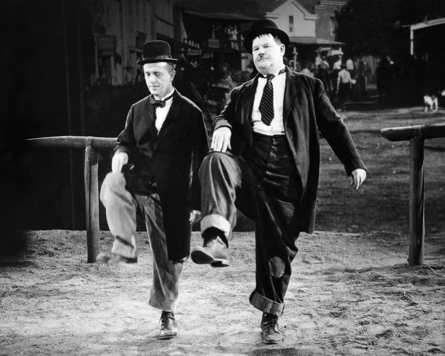 Way Out West 1937 Stan Laurel No6