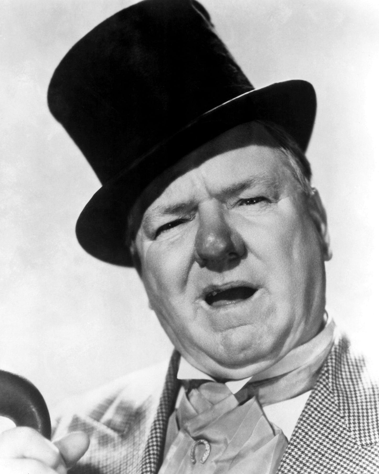 You can't Cheat An Honest Man 1939 W. C. Fields No3