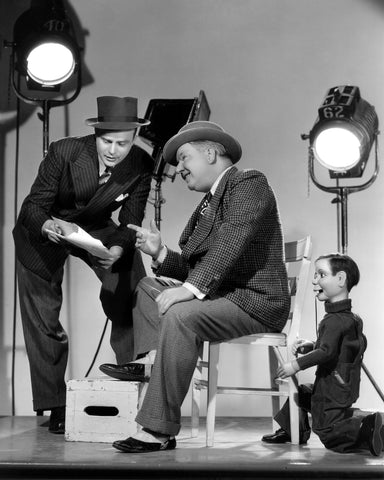 You can't Cheat An Honest Man 1939 W. C. Fields No1