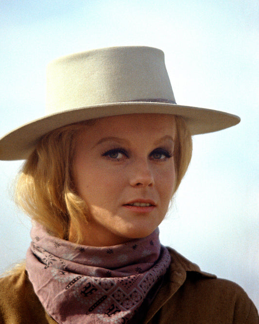 The Train Robbers 1972 Ann Margret No2