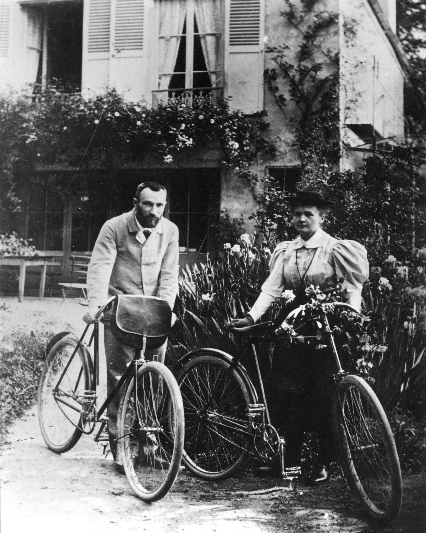 Pierre Curie & Marie Curie Paris 1906
