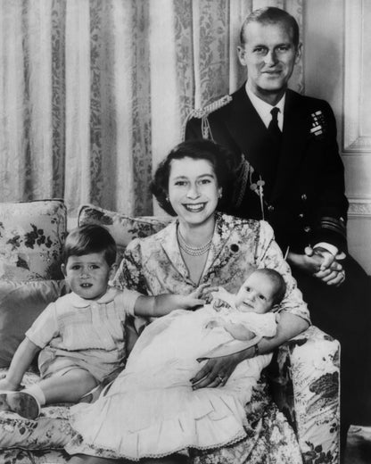 Royal Family Portrait 1951 Queen Elizabeth