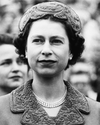 Queen Elizabeth 1950s No3