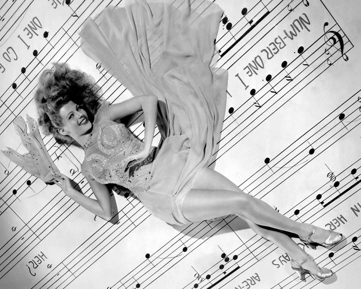 Cover Girl 1944 Rita Hayworth No1