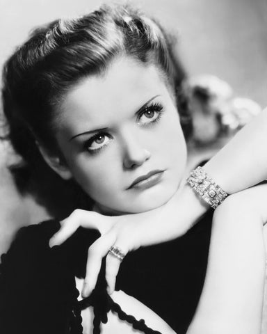 Simone Simon 1935 No2