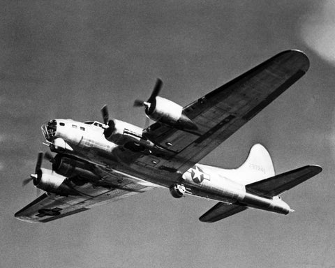 Boeing B 17 Flying Fortress 1944