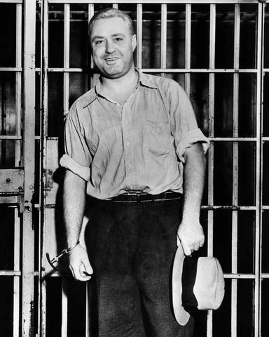 Machine Gun Kelly 1933