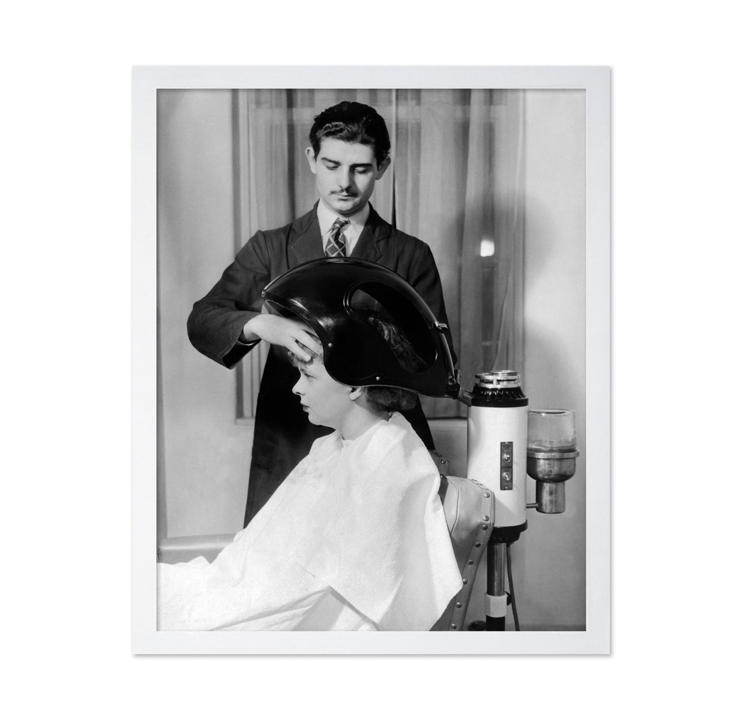 Fifth Avenue Salon 1937 No2