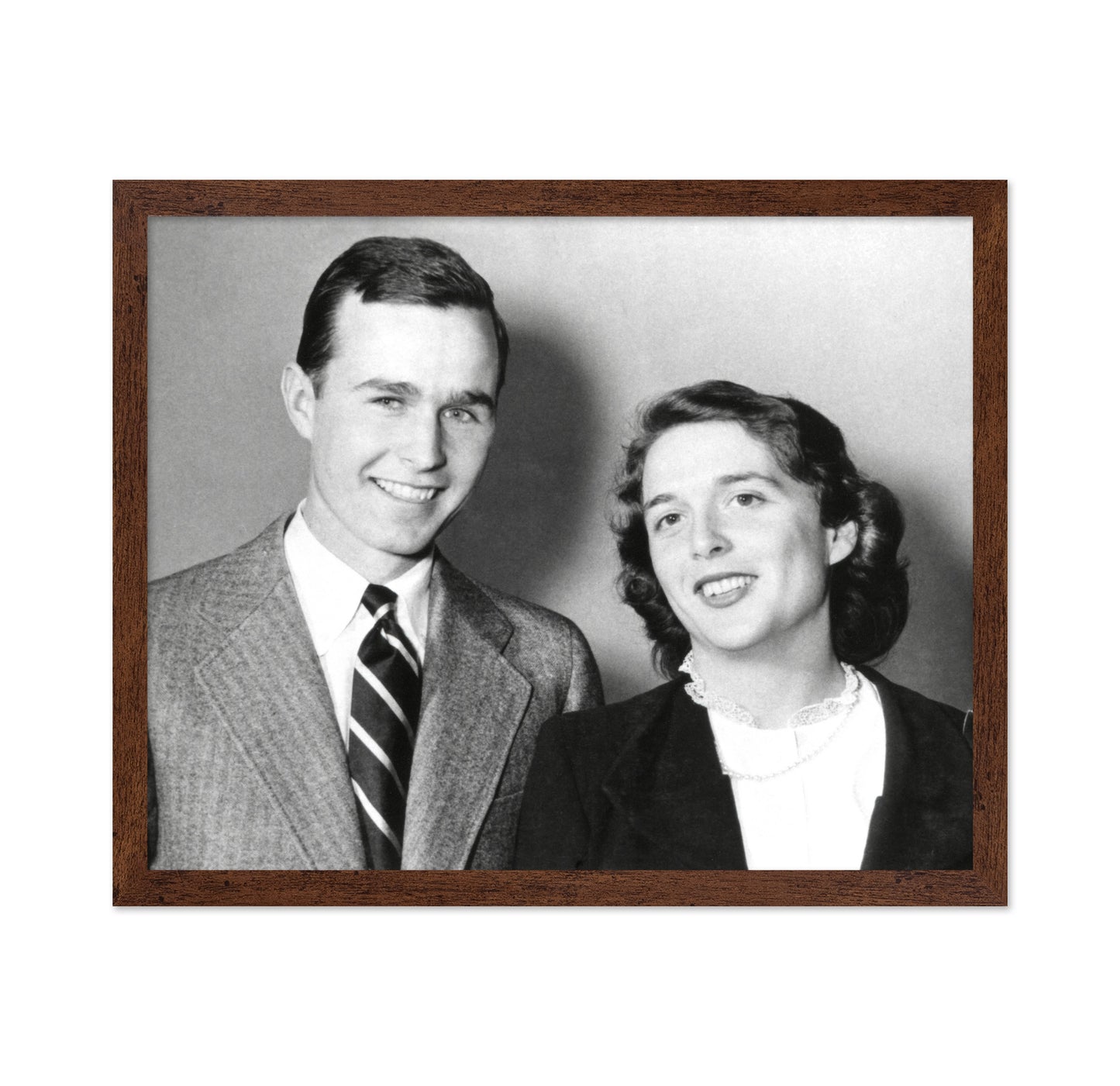 George Bush & Barbara Pierce 1941