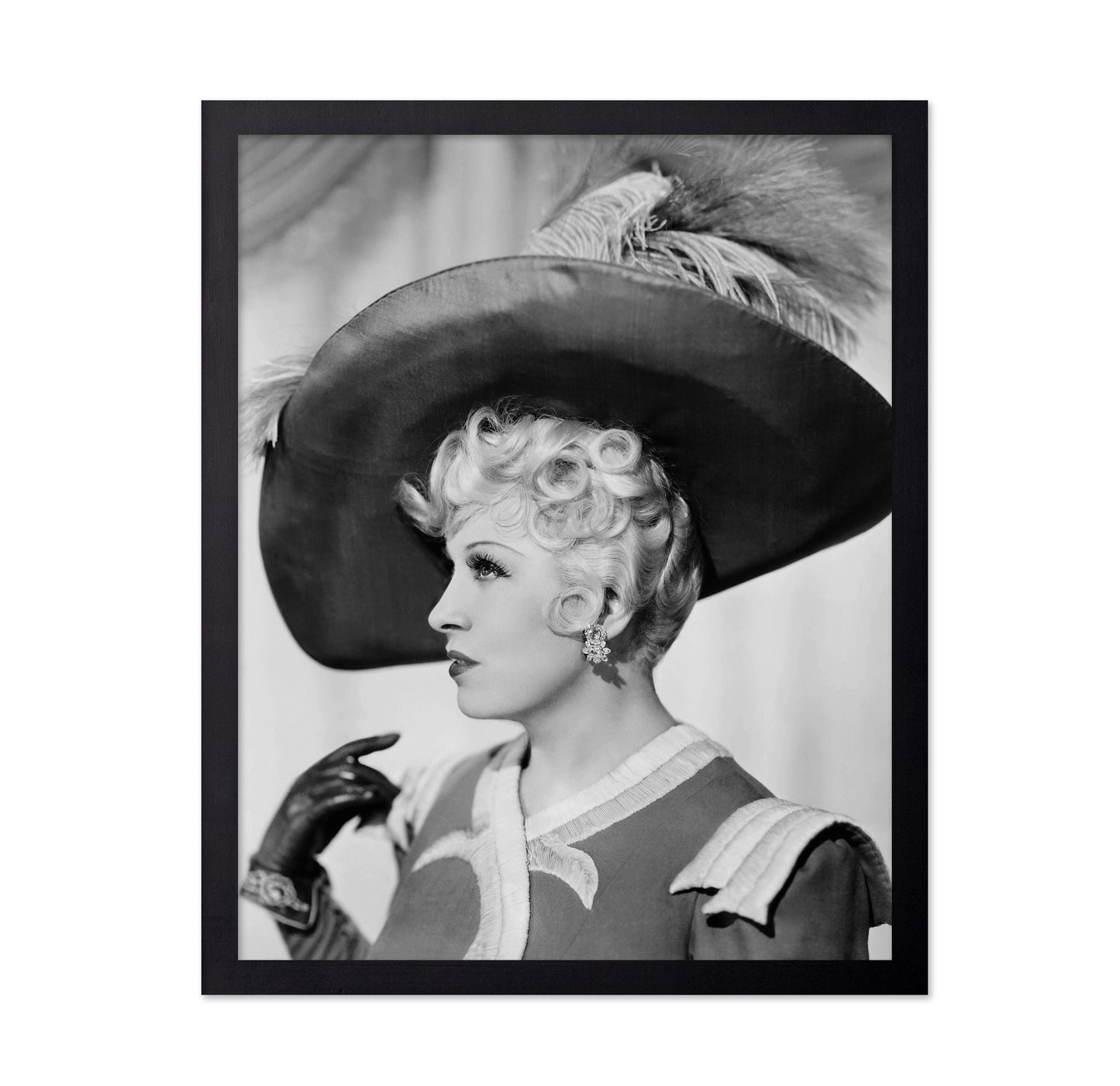 Every Days A Holiday 1937 Mae West