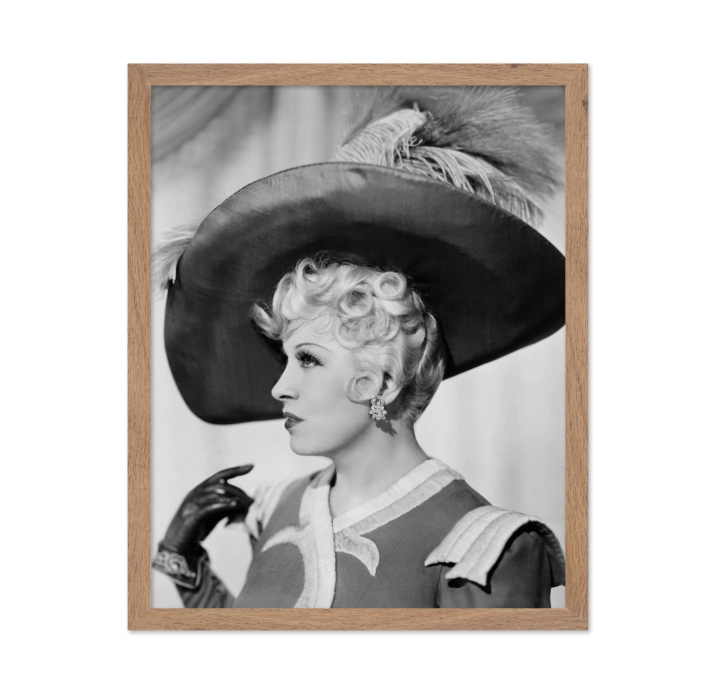 Every Days A Holiday 1937 Mae West