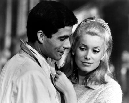 The Umbrellas of Cherbourg 1964 Nino Castelnuovo