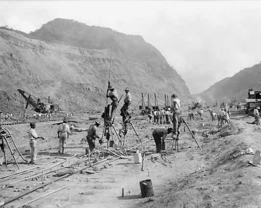 Panama Canal 1913