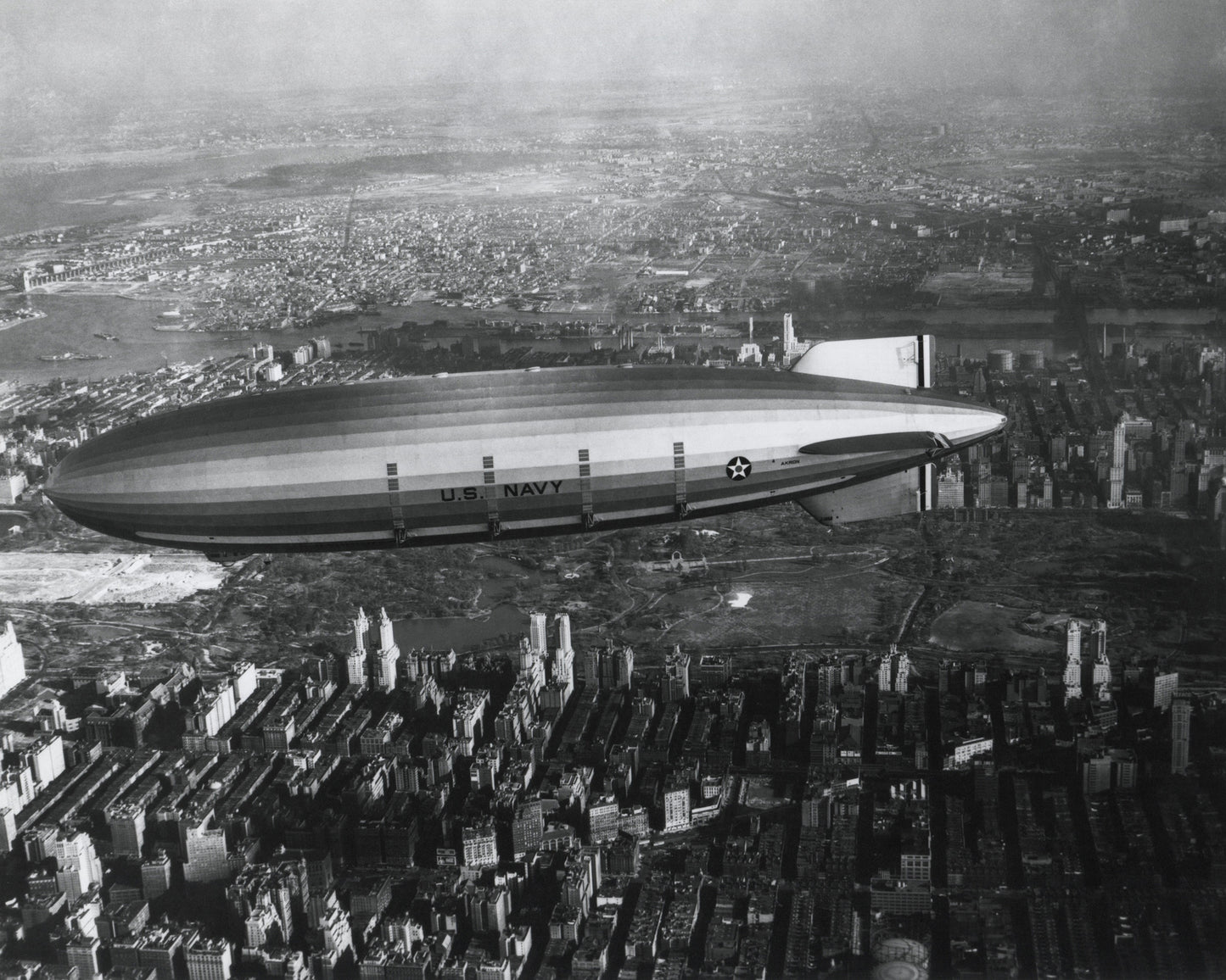 USS Akron NYC 1932