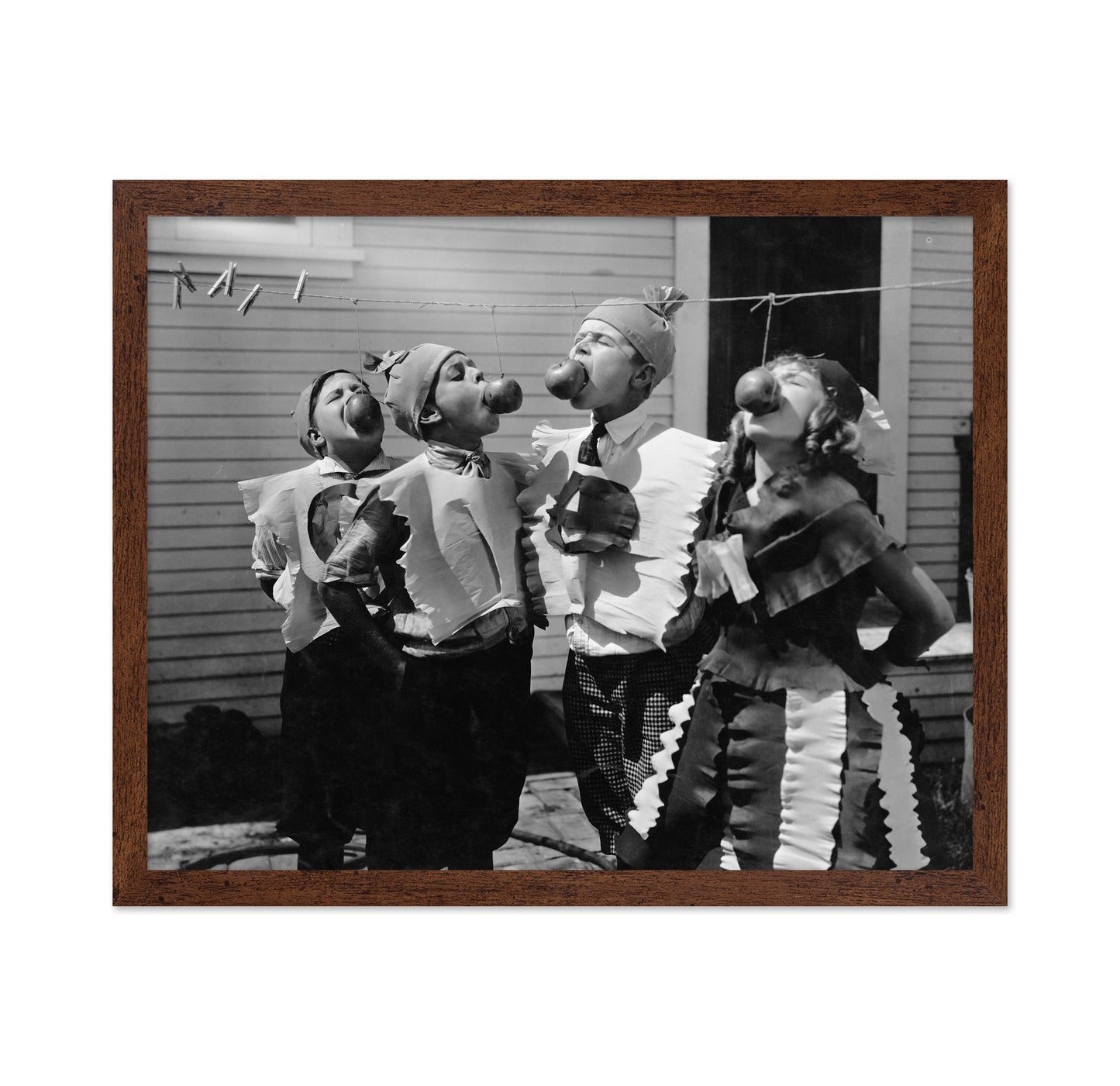 Halloween Apple Game