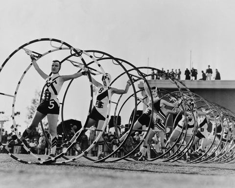 Acrobats 1930