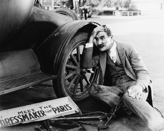 Broken Car 1925