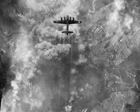 B17 Raid 1945