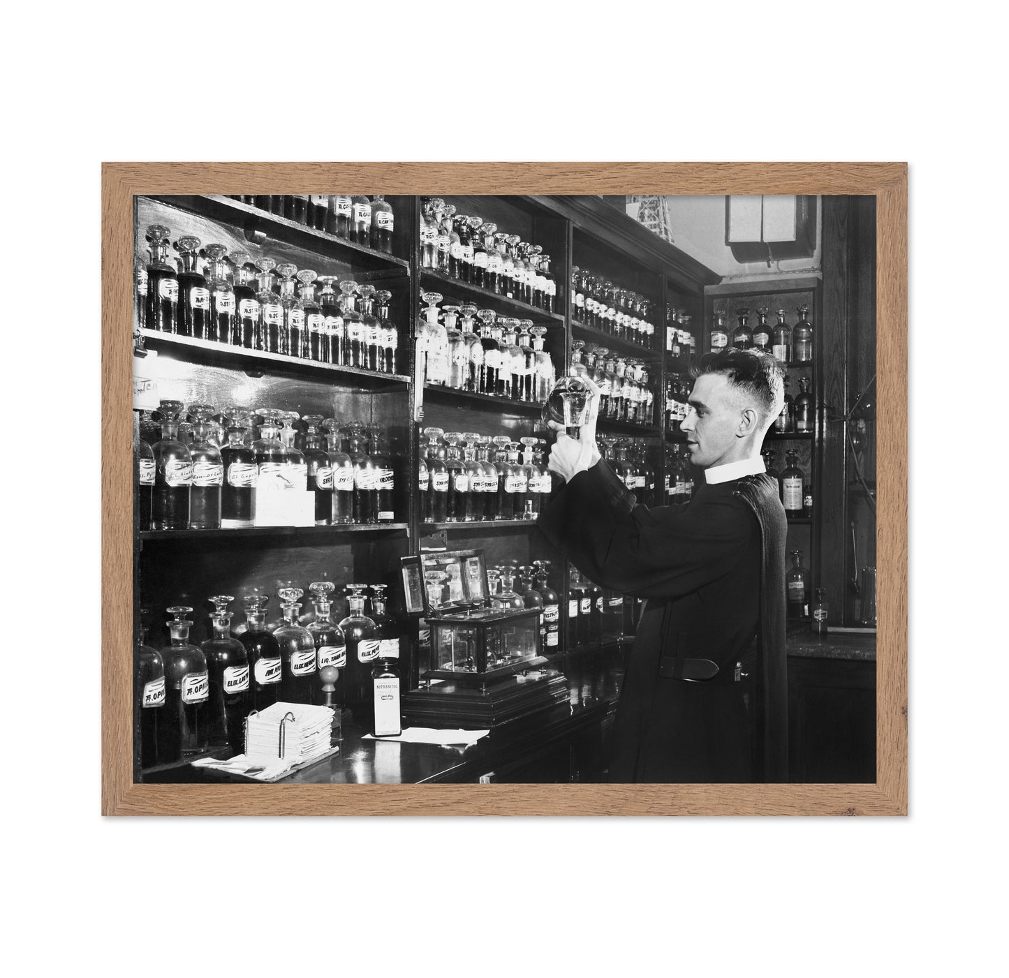 Apothecary Lab 1920s