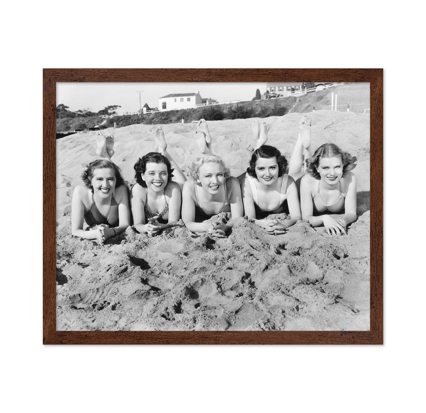 Beach Friends 1930s