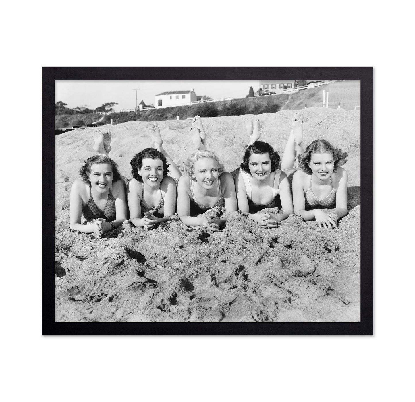 Beach Friends 1930s