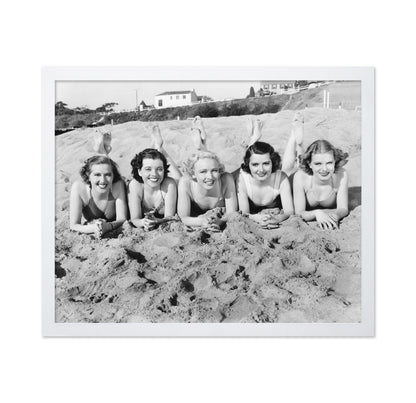 Beach Friends 1930s