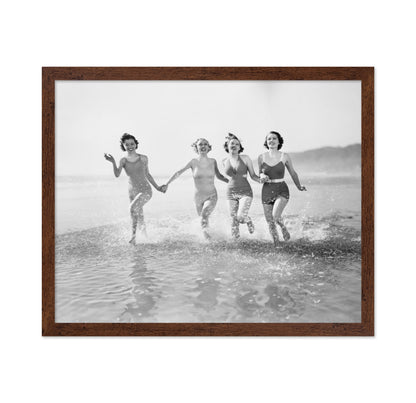 Beach Women 1930s