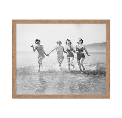 Beach Women 1930s