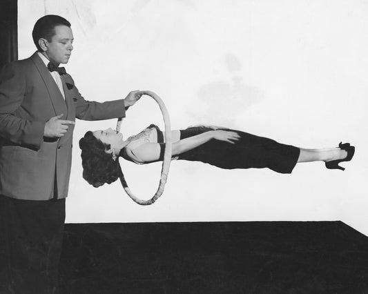 Magic Illusion 1940s