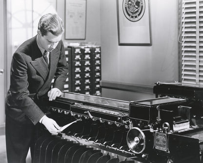 Fingerprint Machine 1930s