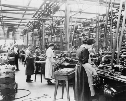 Colt Factory Women 1918