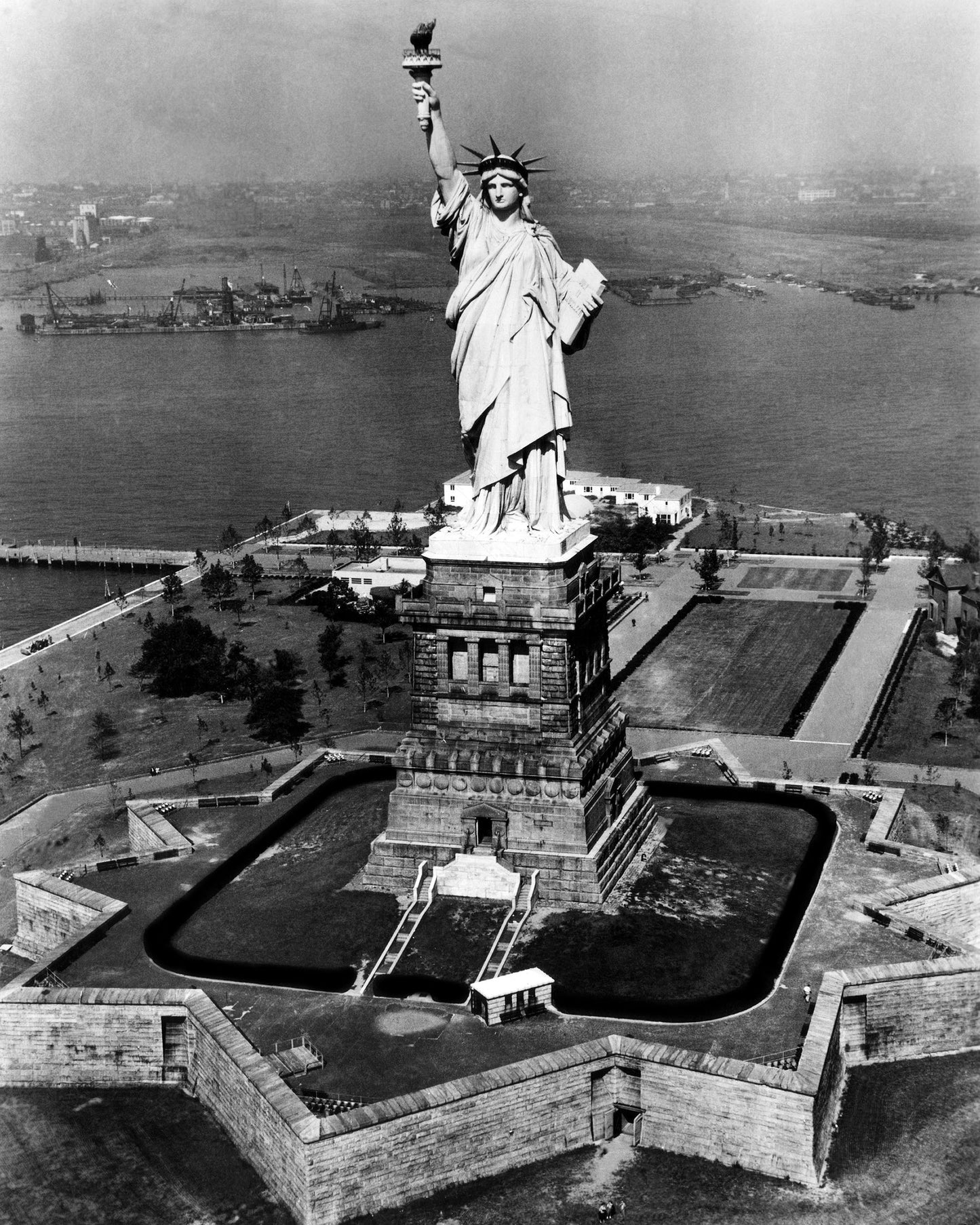 Liberty Statue 1955