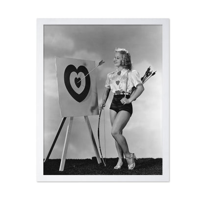 Bull's Eye Pinup Scene