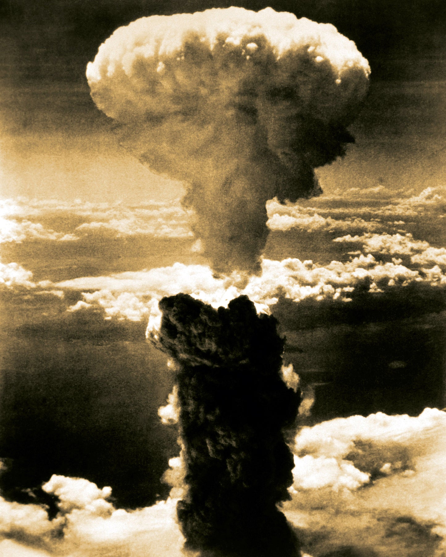 Nagasaki Bomb 1945