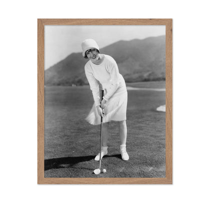 Putting for Birdie 1920s