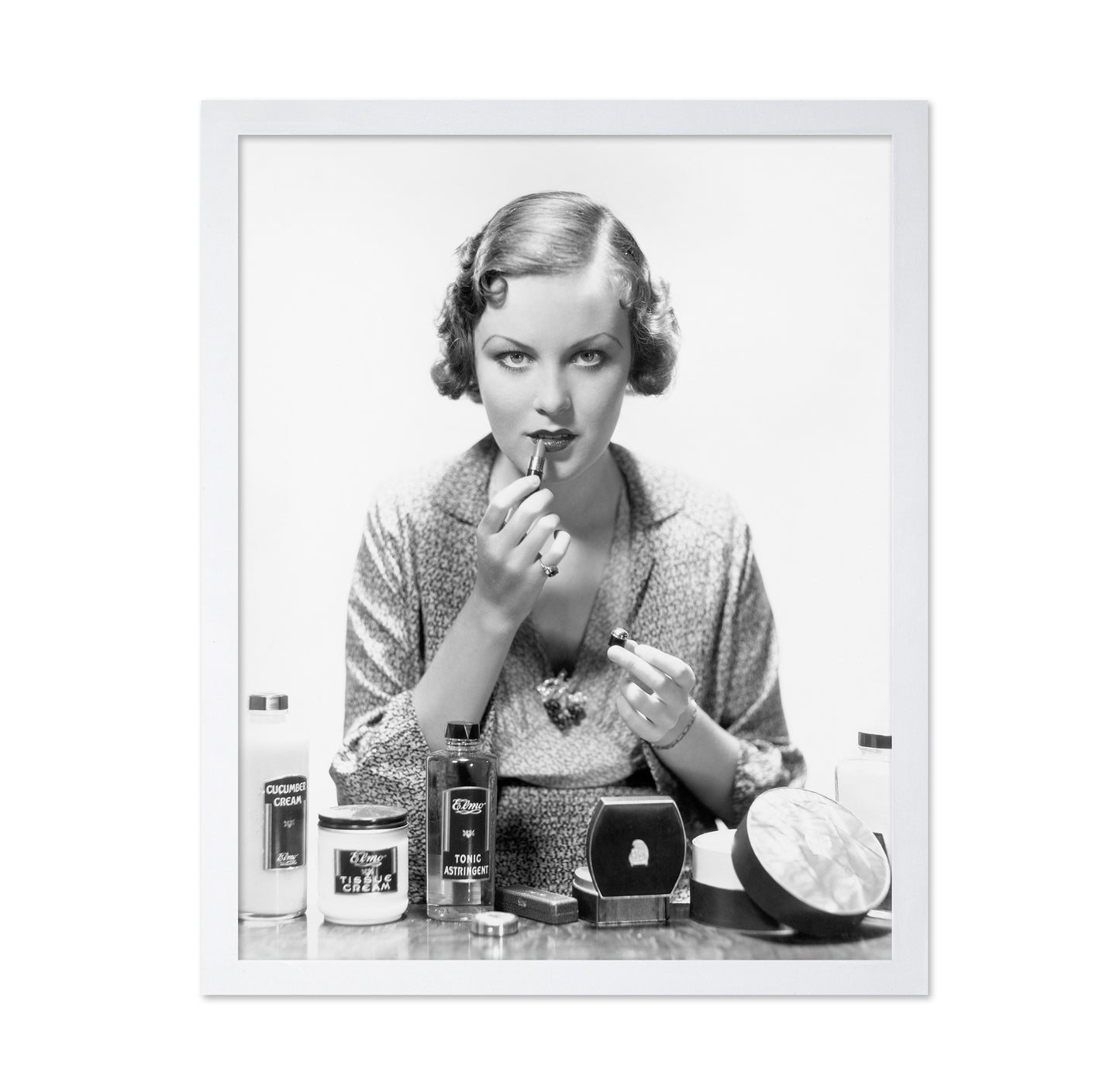 Cosmetics Woman 1935