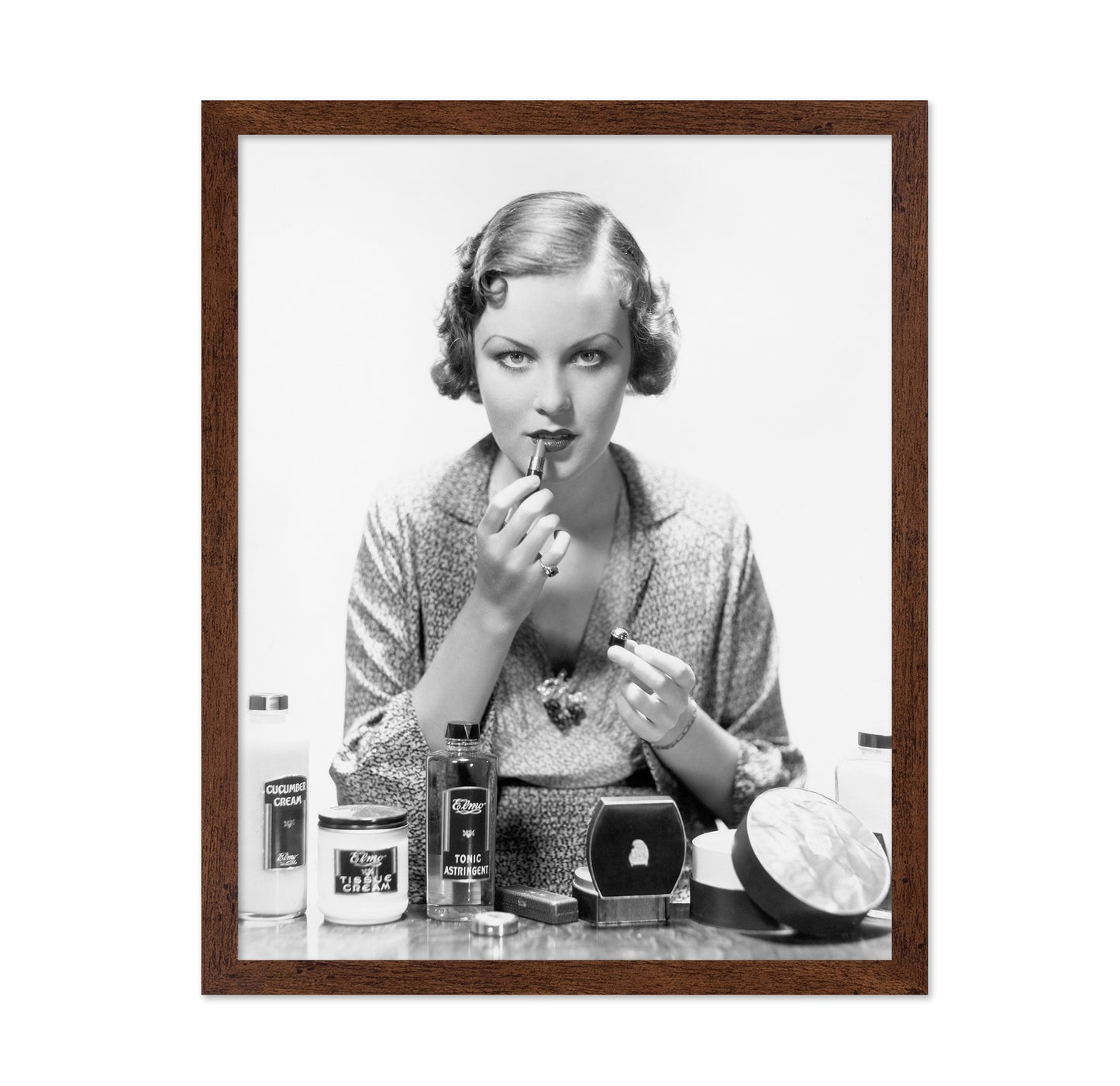 Cosmetics Woman 1935