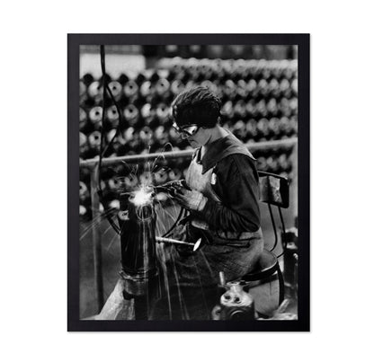 Woman Welder 1918